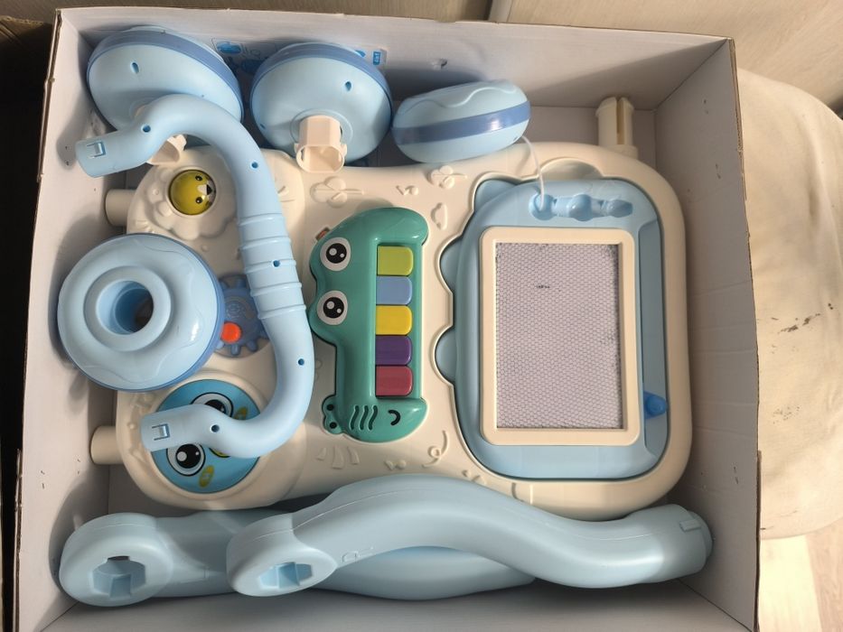 Ходунки-каталка з ігровою панеллю