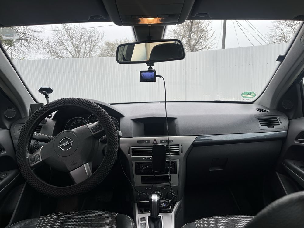 Opel astra H 1.8