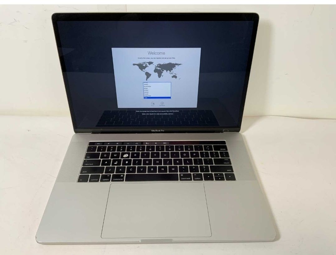 MacBook Pro 15" I7 16Gb 500 SSD Touchbar // Teclado Desgastado