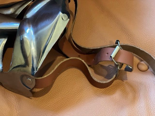 Máscara MF Doom metálica nova