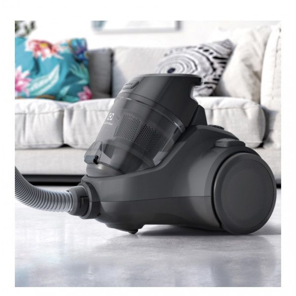 Пилосос Electrolux. У робочому стані.