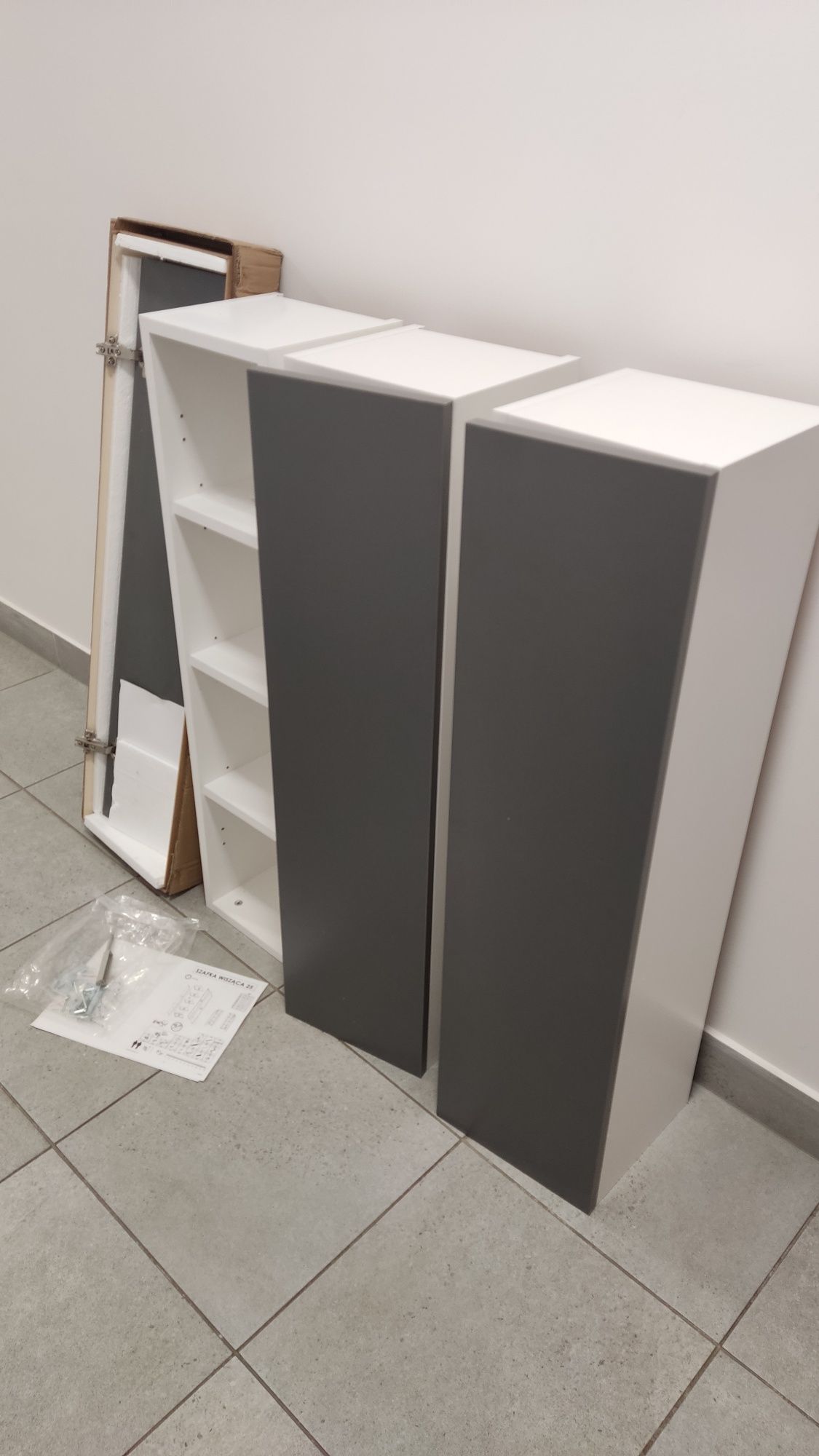 Szafka wisząca łazienkowa 3x  (25x100)