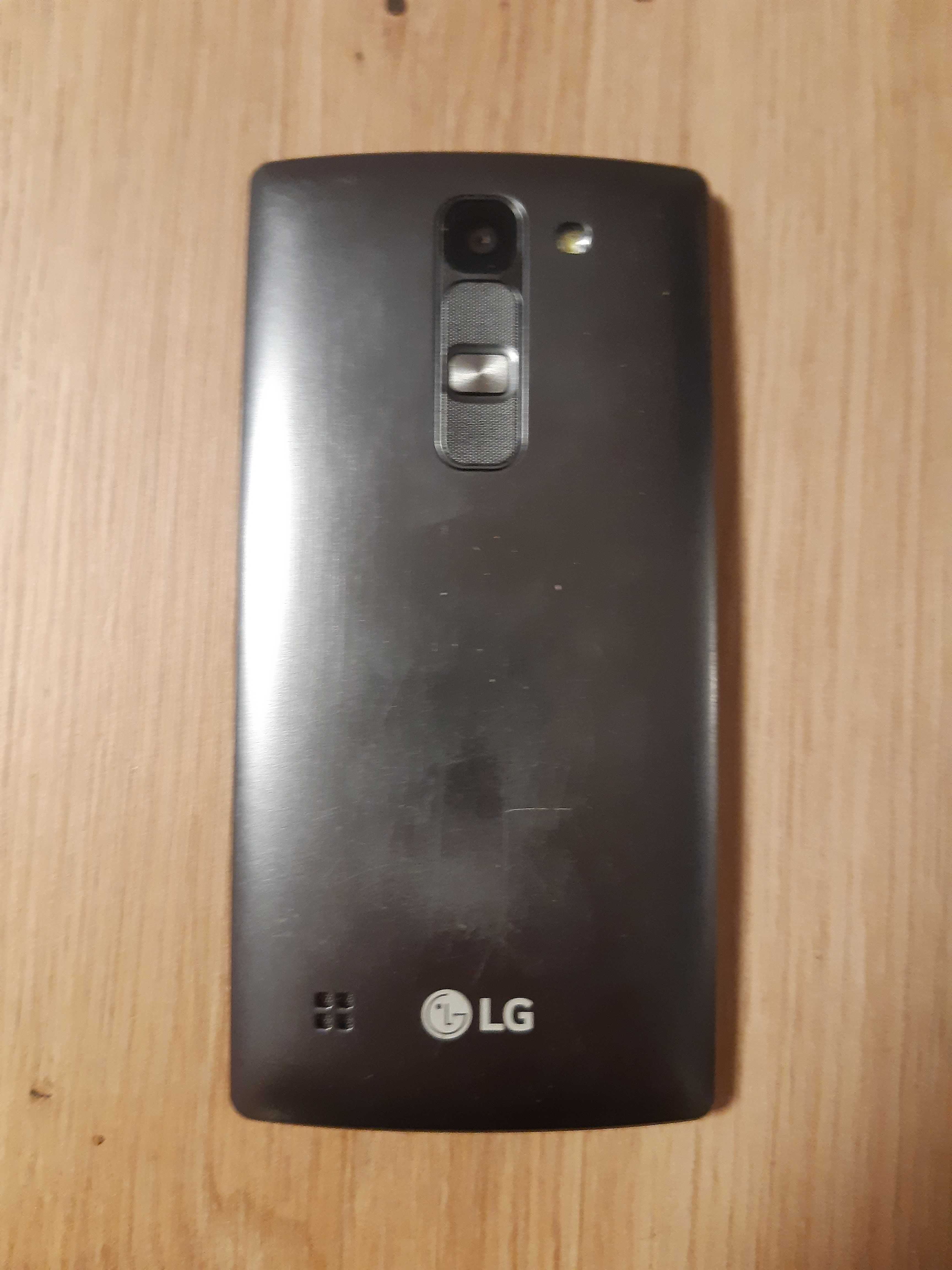Smartfon LG H 440 N z baterią i ładowarką