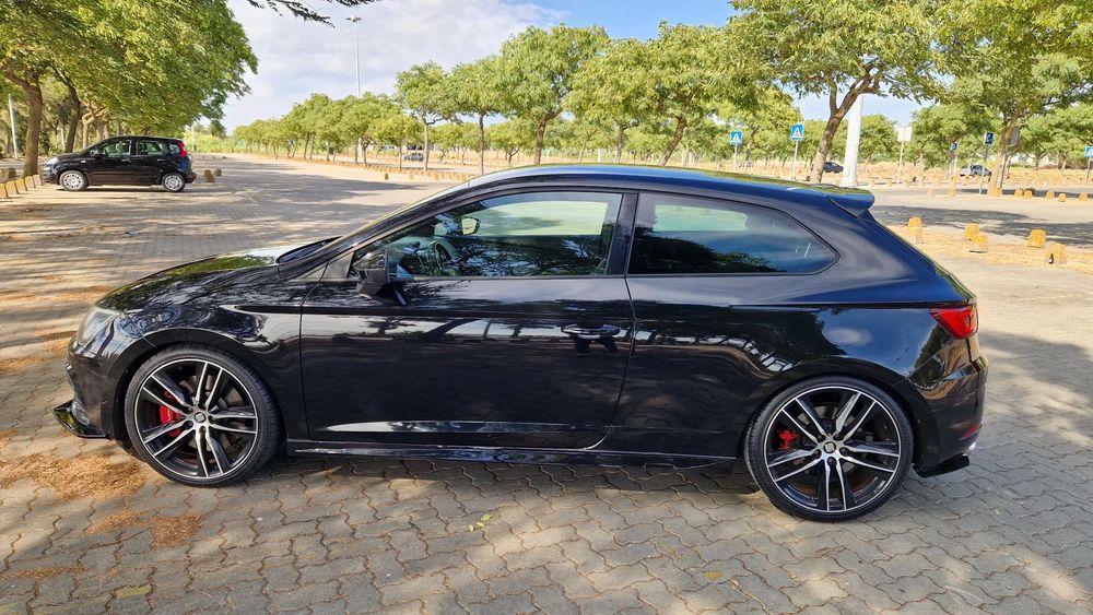 SEAT Leon SC 2.0 TSI S&S DSG Cupra 300