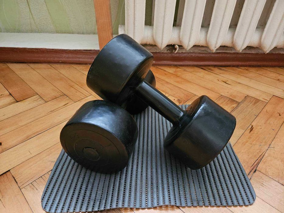 Гантели LiveUp Cement Dumbell 2 шт х 5 кг Black (LS2003)