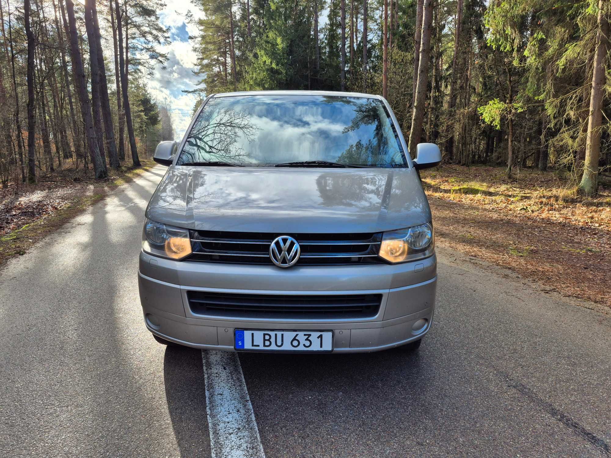 Caravelle T5 2.0tdi 140KM 9os. 2010r