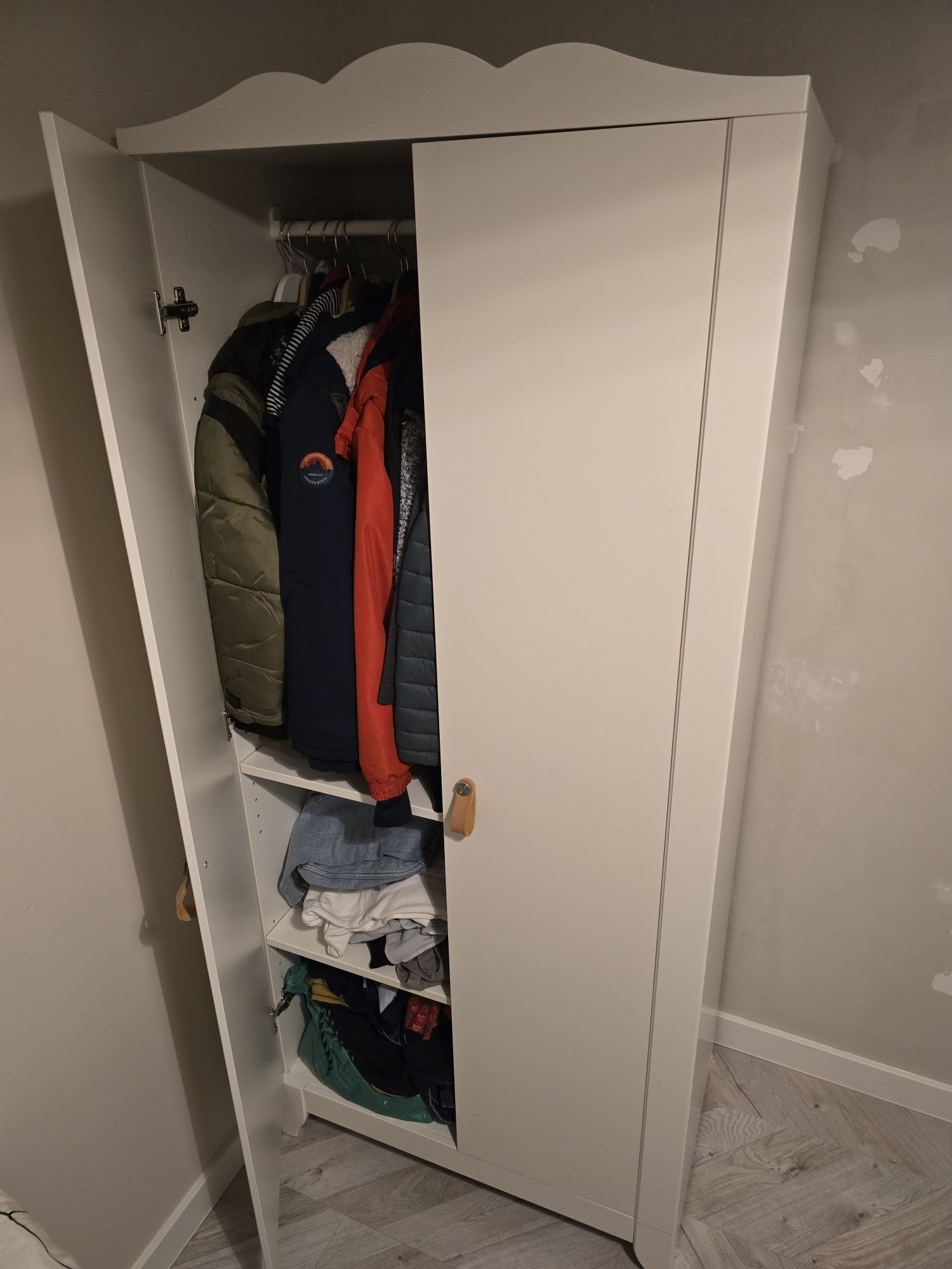 SMÅGÖRA (dawniej Hensvik), szafa dziecięca biała, Ikea
