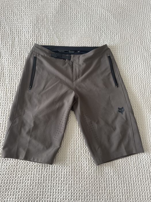 Calções FOX Defend Tamanho 32 – Quase novos