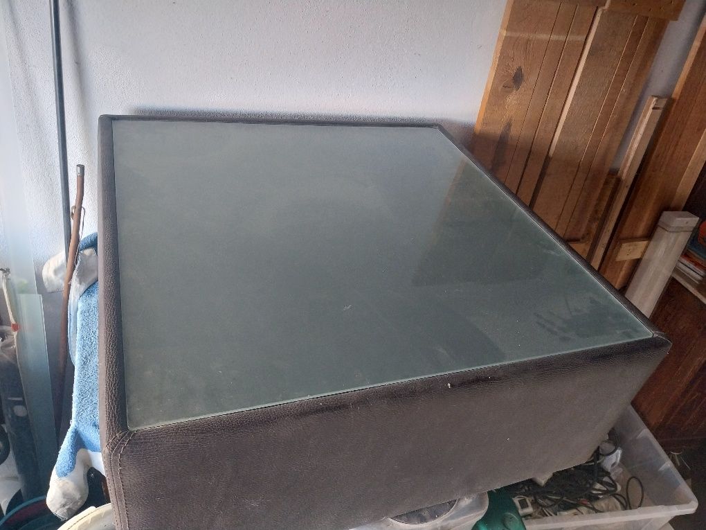 Mesa de centro em bom estado