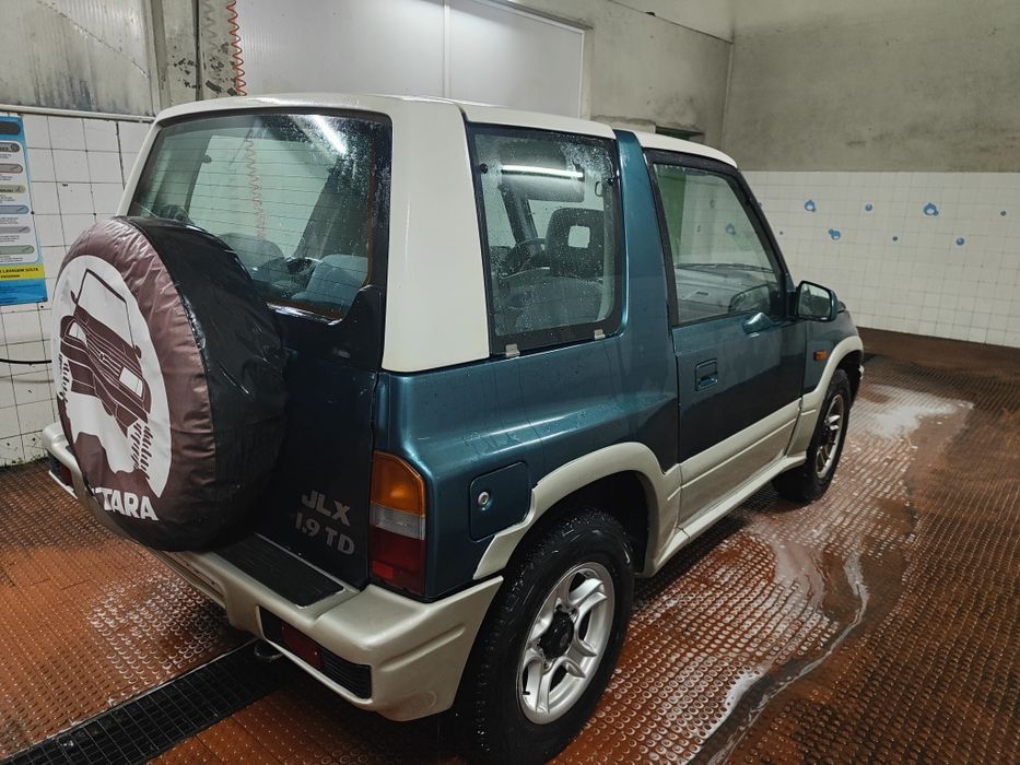 Suzuki Vitara descapotável