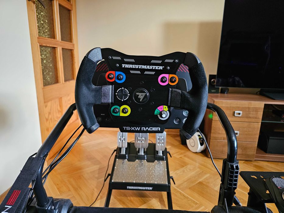 Thrustmaster TS-XW + T-LCM + TH8A