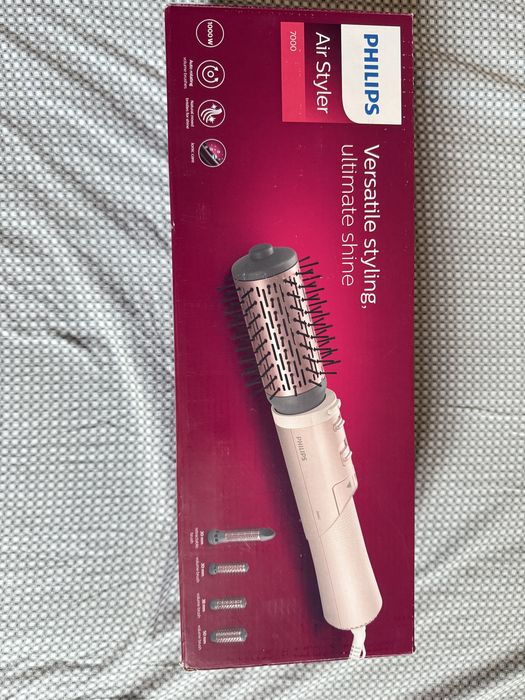 Фен-щетка PHILIPS BHA 735/00