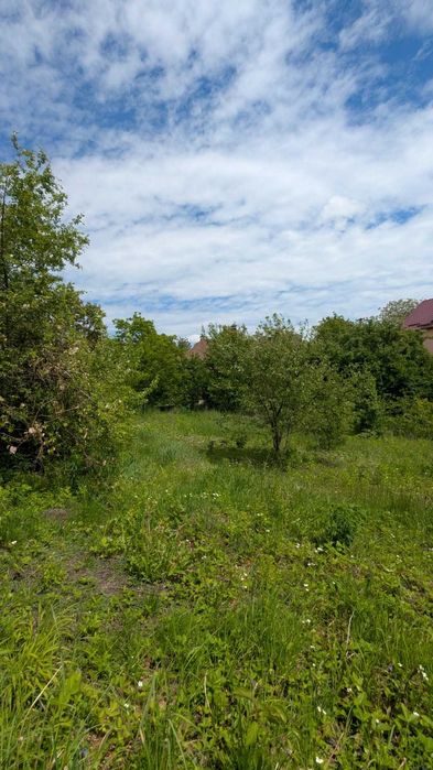 Продаж земельної ділянки Лезневе 5,7 соток
