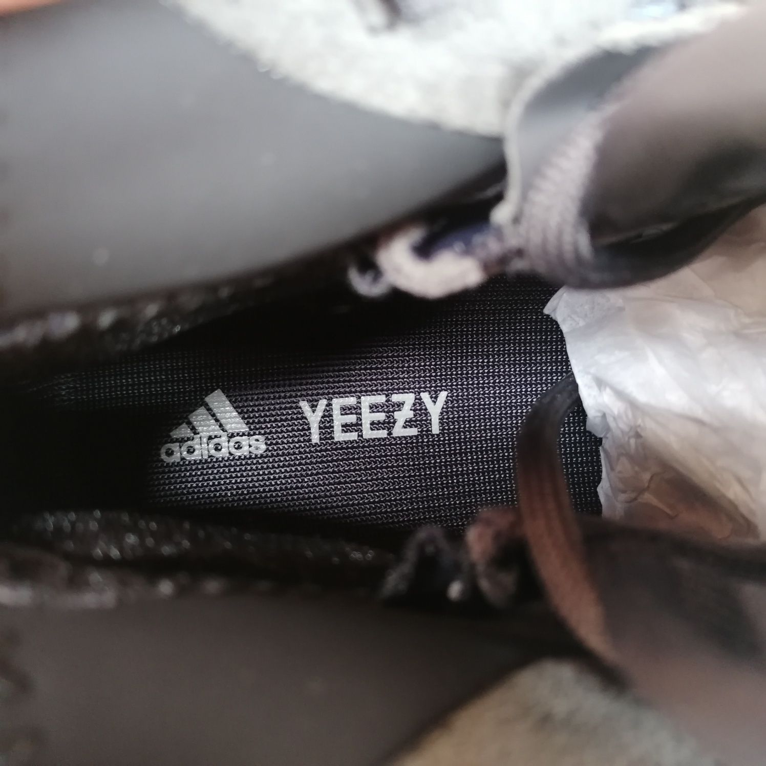 Sapatilhas Adidas Yeezy QNTM Sea Teal Sneakers 43