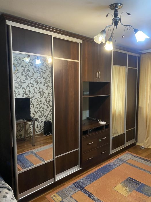 Шафа купе,в гарному стані