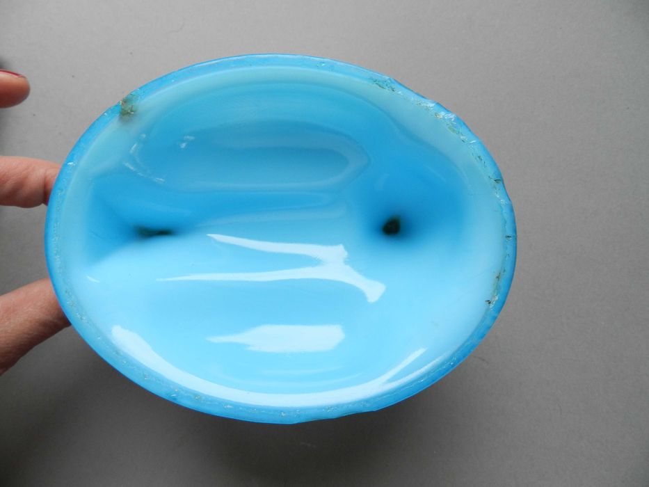 niebieska szklana kura PRL