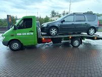 Евакуатор цілодобово Лавета  Автовоз перевезення авто після ДТП