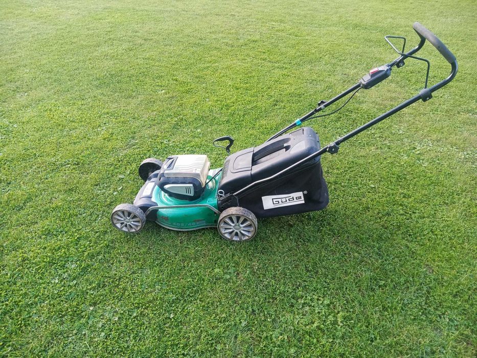 Kosiarka akumulatorowa