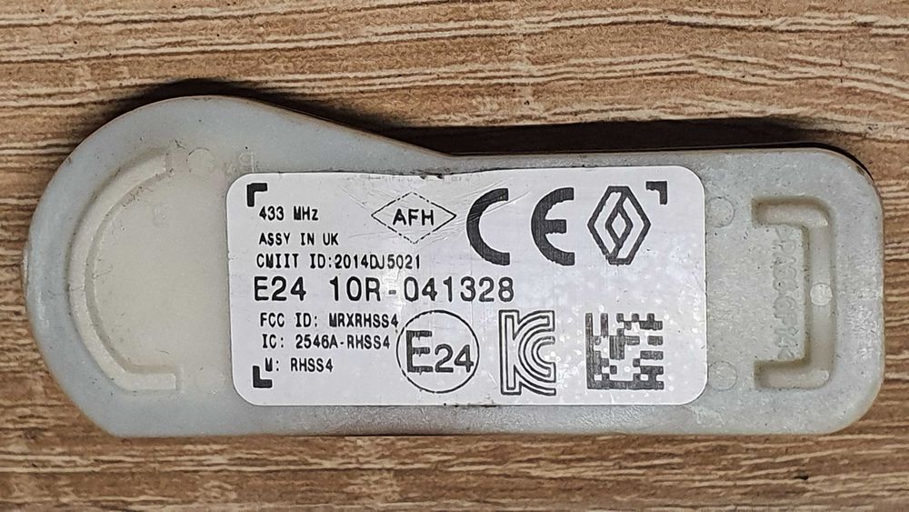 Czujnik ciśnienia powietrza opony koła TPMS Renault Clio Dacia Smart