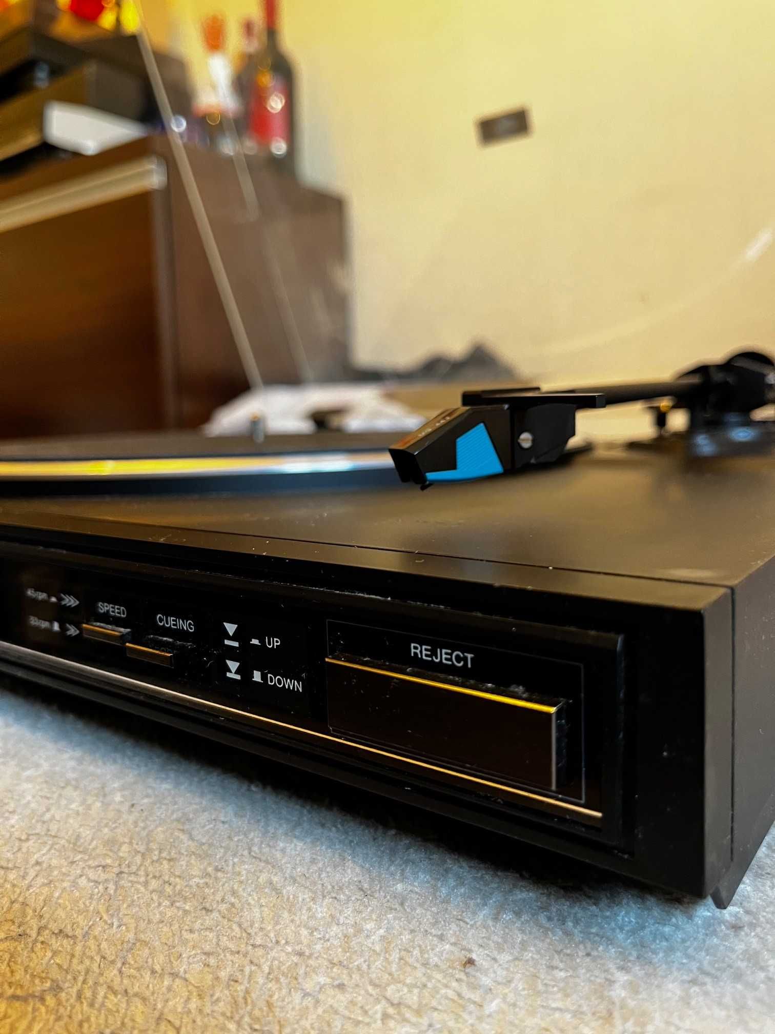 Gramofon SANYO TP 6105 adapter