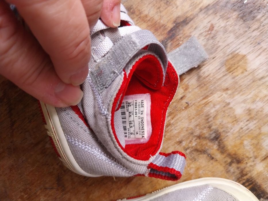 Sapatilhas de pano nike tam.18,5