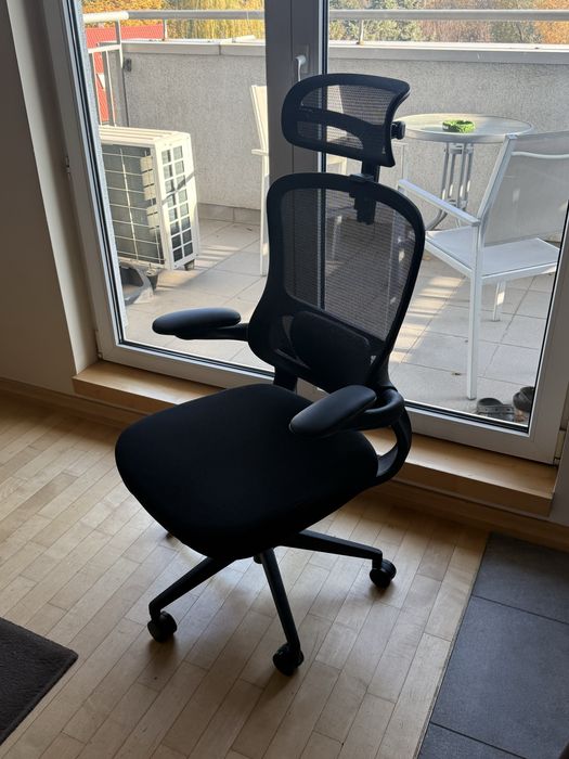 Mega wygodne krzesło biurowe w bd stanie