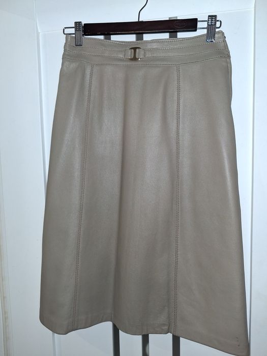 Шкіряна жіноча спідниця р.М