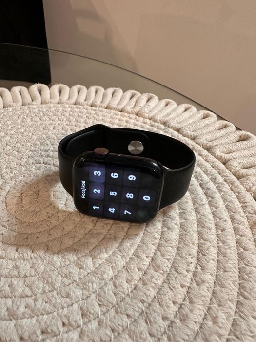 Apple Watch Series 8 – 45 mm, GPS + Cellular – Stan bardzo dobry