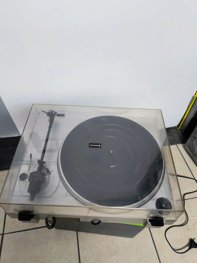 Sanyo TP220 gramofon