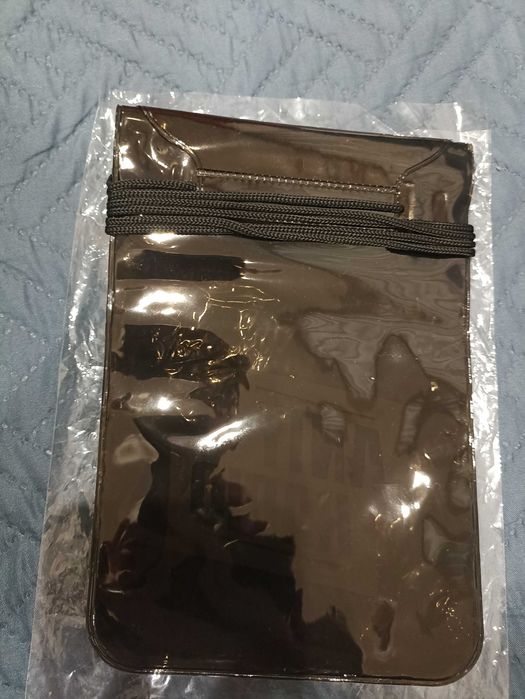 Saszetka wodoszczelna Antyradio