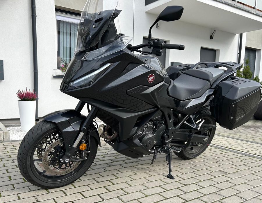 Honda NT 1100 DCT 2025r jak nówka