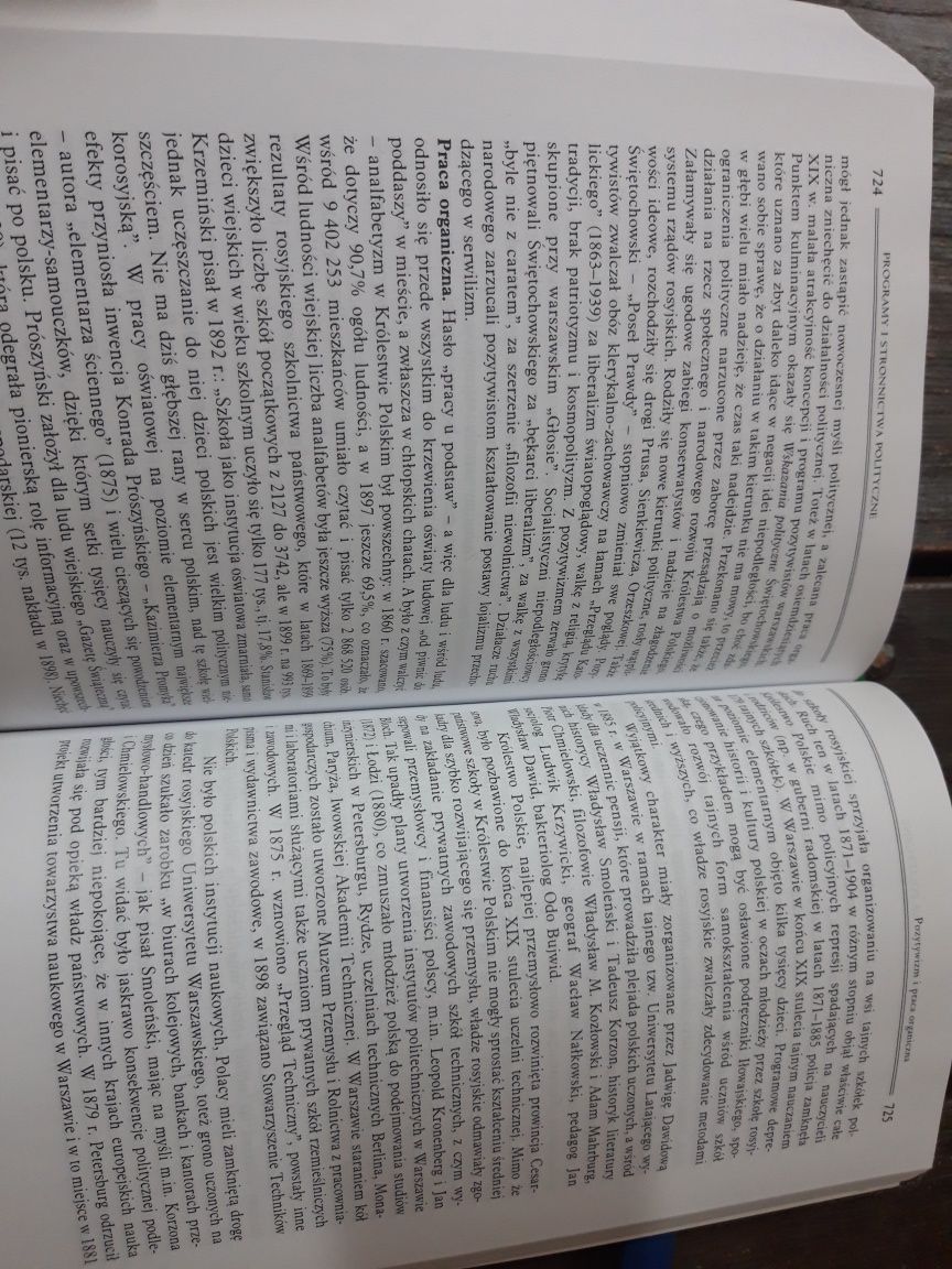 Książka " Historia Polski " i " Piękny wiek"