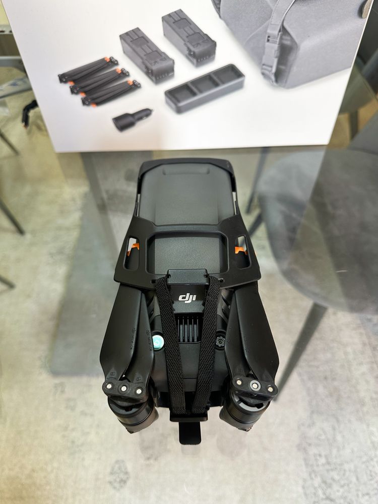 DJI Mavic 3 Classic + Extras