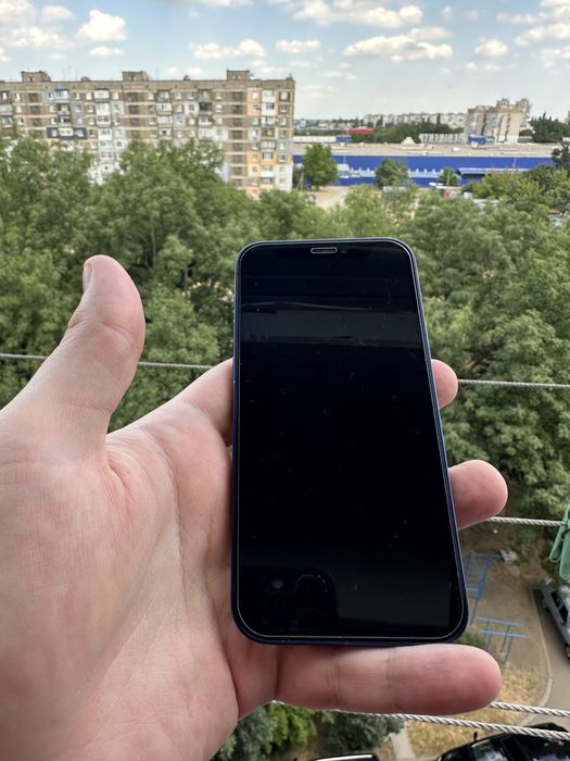Iphone 12 mini на 128 гіг у гарному стані