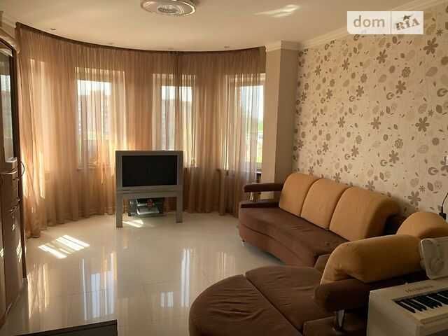Продам 3х кімнатну квартиру на Подолі