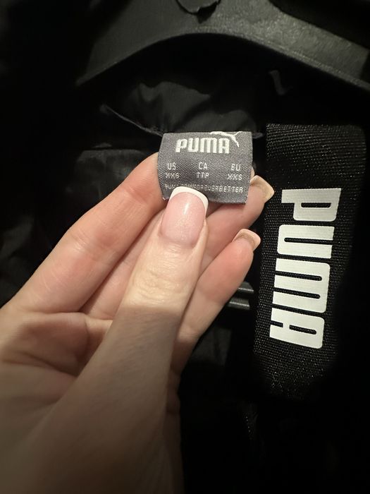 Продам жіночу куртку пума