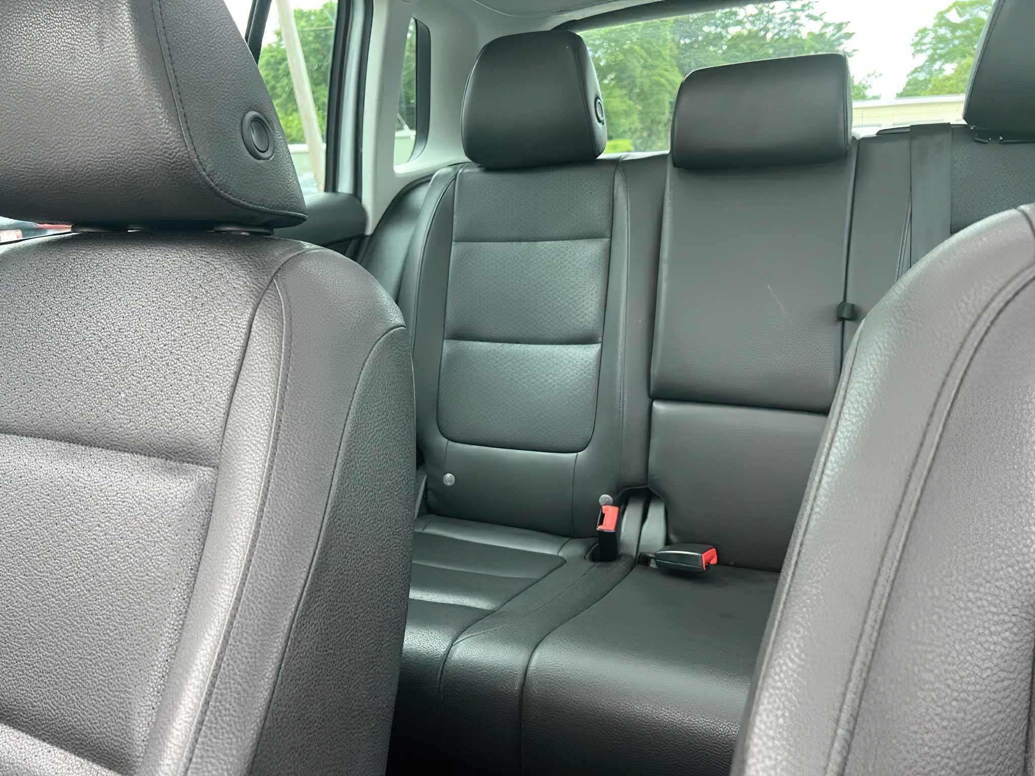 Volkswagen Tiguan  SE 2015