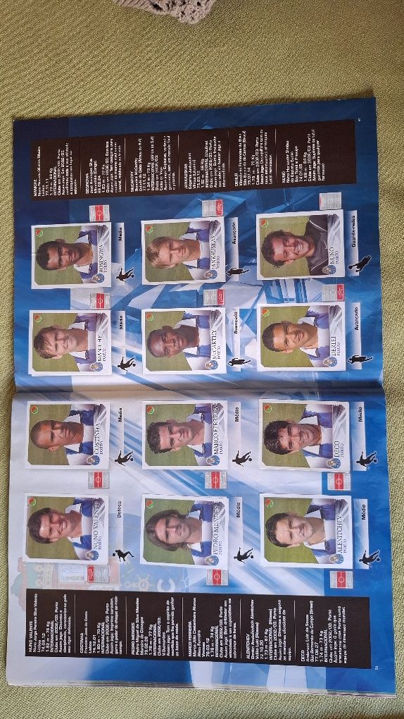 Caderneta de futebol 2003-04 completa