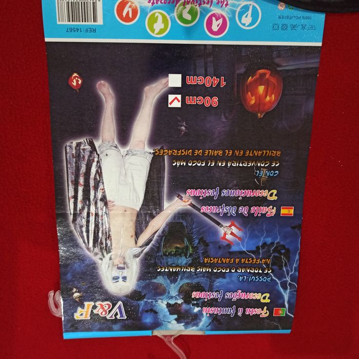 Capa e chapéu de bruxo ou mágico para Carnavall