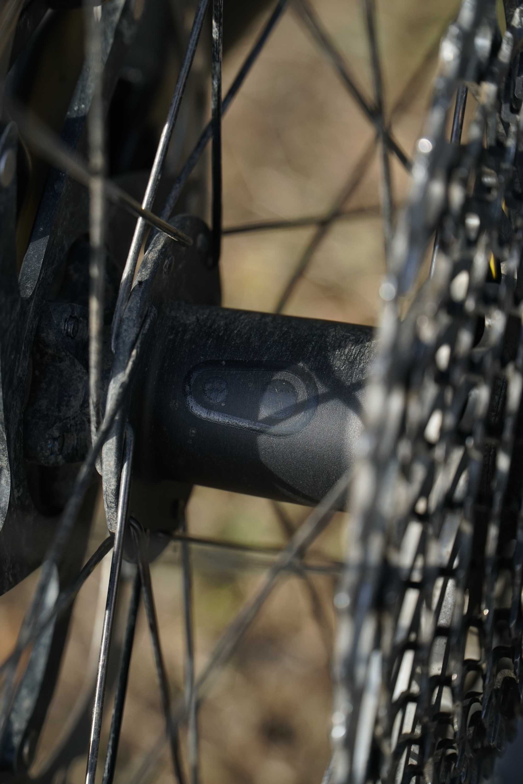 Nowy YT Capra Carbon, rozmiar M, Czarna, 29, Rockshox, Sram