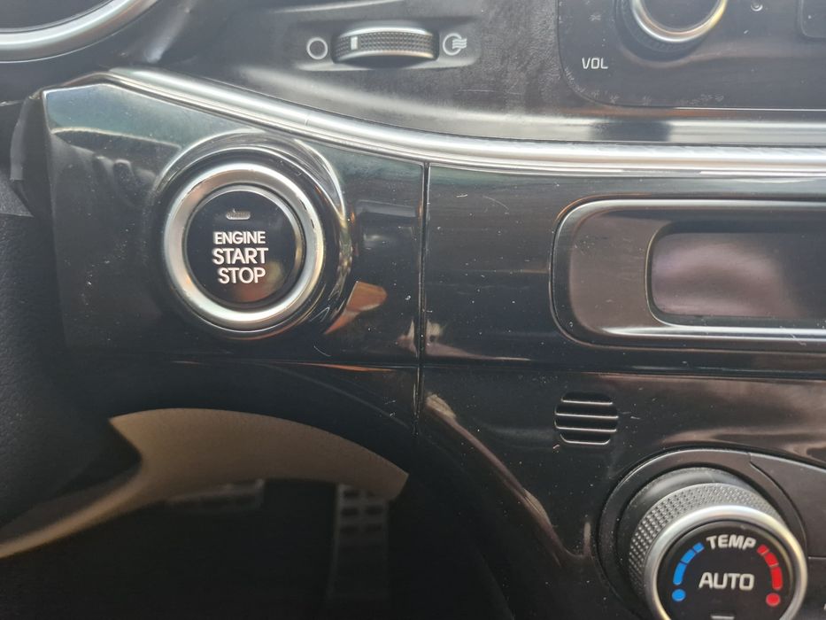 KIA Otima 2014 Limited Edition