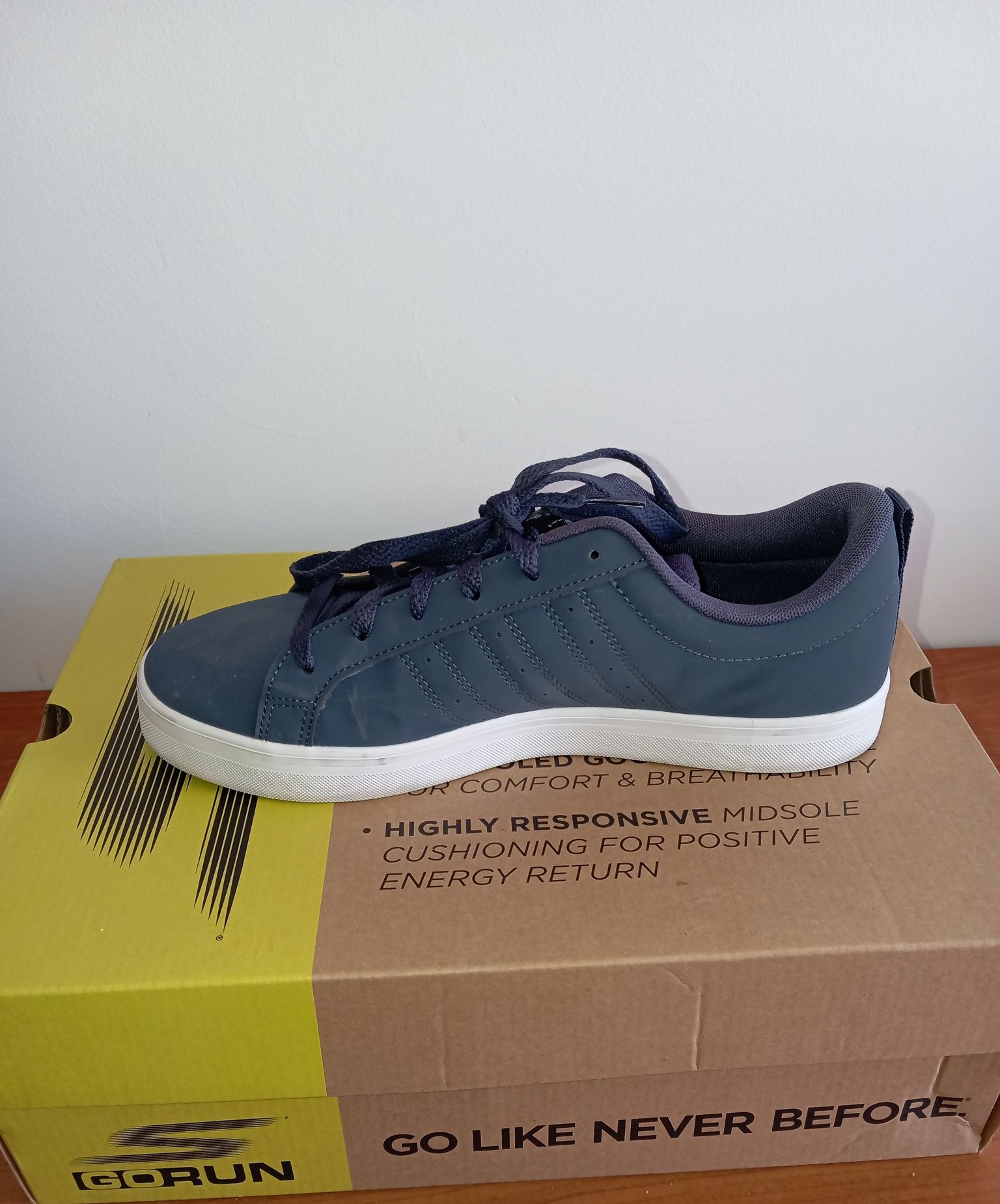 Adidas VS Pace Azuis – Levantamento Hoje