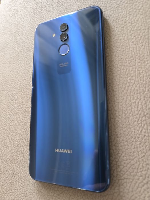 Huawei Mate 20 Lite
Azul
Ecrã e telemóvel sem riscos
Totalmente funcio