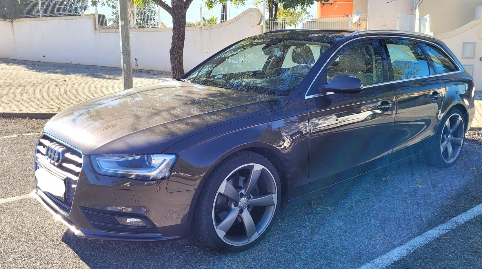 Audi A4 2.0 TDI Full Extras