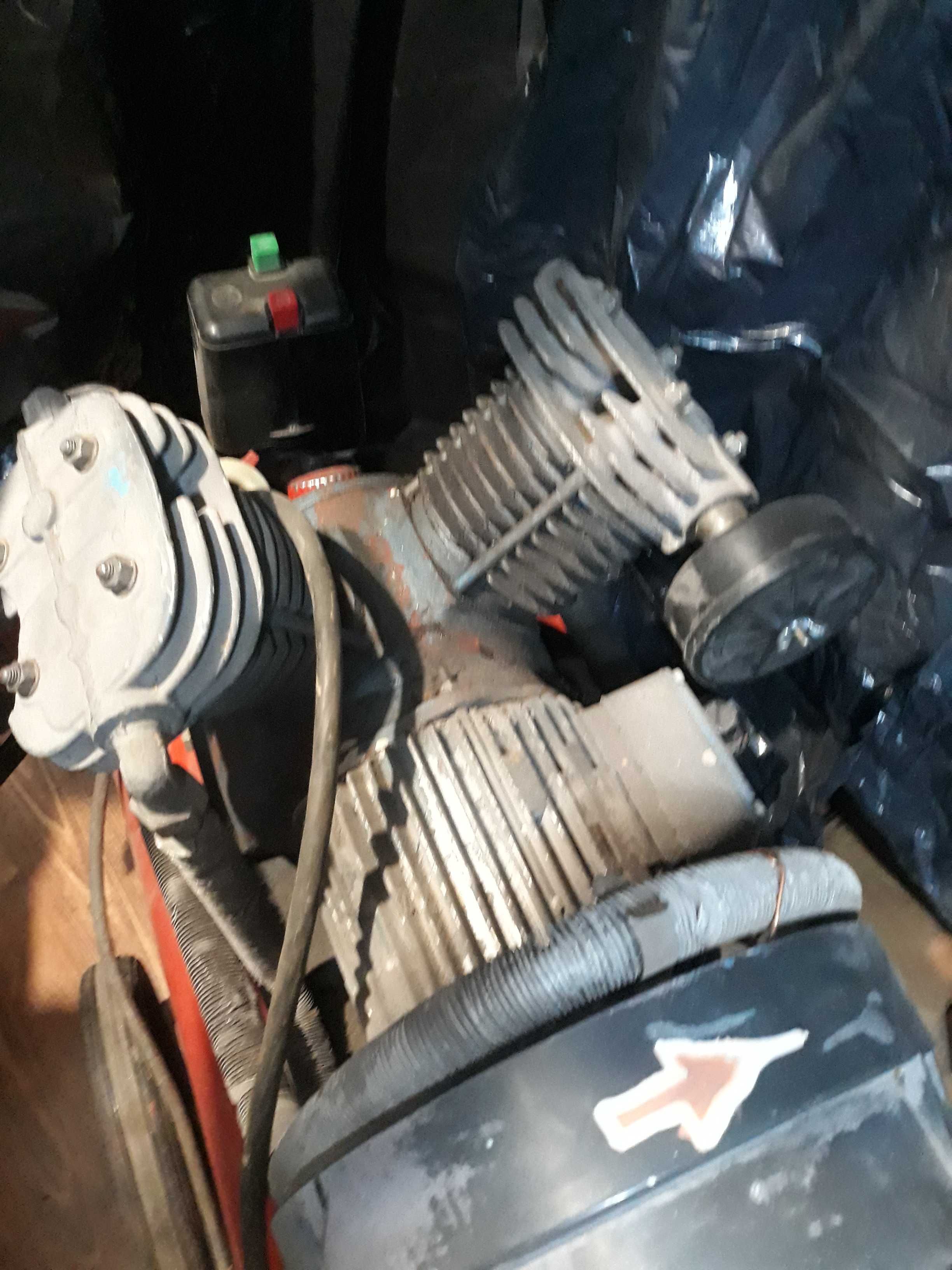 kompresor sprężarka mahle MGK dwutłokowy 230l/min 1.5kw