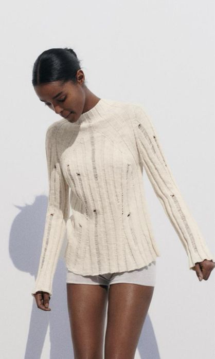 Стильний светр ZARA великий вибір одягу