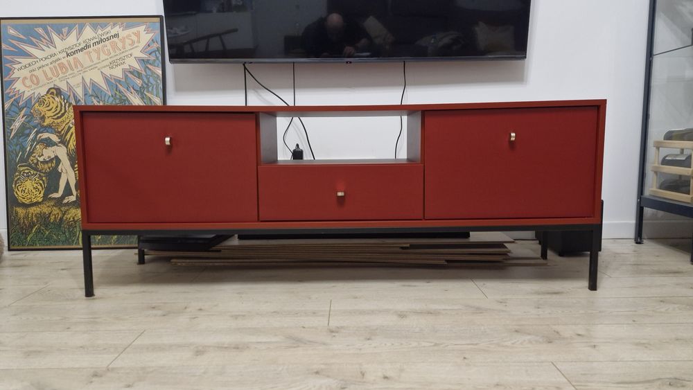 Szafka RTV czerwona stylowa