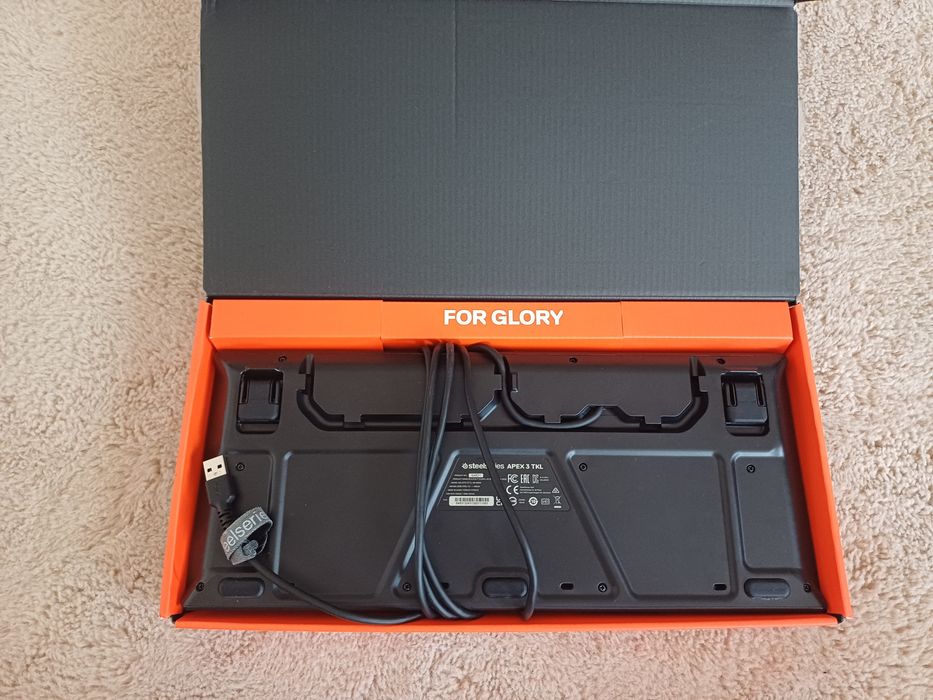 Klawiatura steelseries apex tkl 3