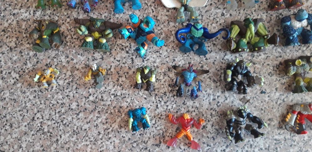 Conjunto de 34 Figuras Gormiti