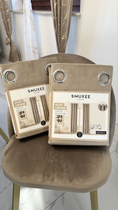 Nowe zaslony na przelotkach bezowe kremowe welurowe welwetowe smukee